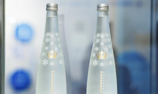 高端礦泉水前景行業(yè)研究：天然礦泉水有望成包裝飲用水市場新風(fēng)口