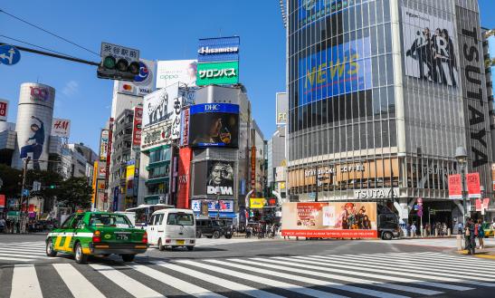 商業(yè)街行業(yè)市場(chǎng)現(xiàn)狀調(diào)研及發(fā)展趨勢(shì)預(yù)測(cè)：將逐步與“夜經(jīng)濟(jì)”融合