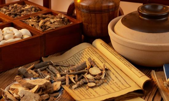 2024年中國中藥衍生品行業(yè)競(jìng)爭(zhēng)格局及未來發(fā)展趨勢(shì)分析