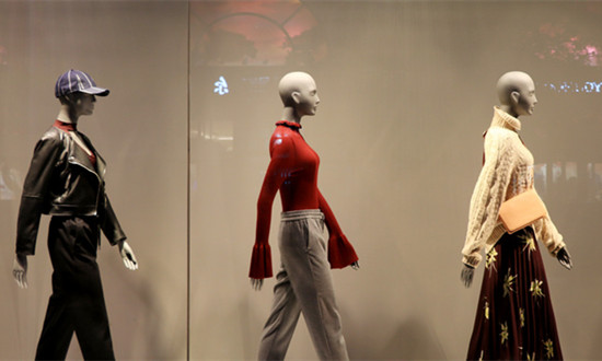 1—4月中國服裝出口狀況分析 外貿(mào)服裝行業(yè)發(fā)展現(xiàn)狀及市場風(fēng)險